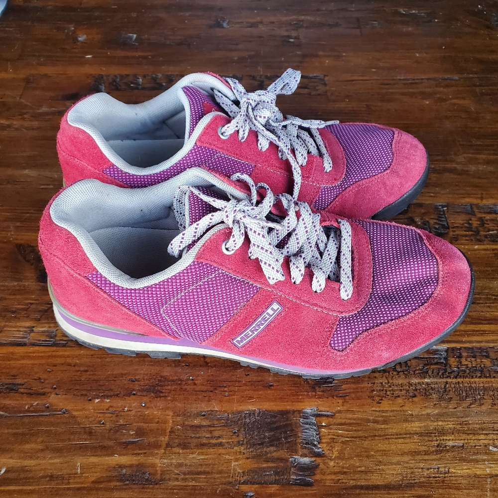 Merrell Womens Solo Origins Scarlet Hiking Shoes Red Suede J68514 Size 9